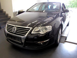 VW Passat - Au&szlig;enansicht Front; anklicken zum Vergr&ouml;&szlig;ern