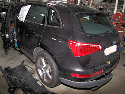 Unfallauto Audi - Seitenansicht Fahrerseite; anklicken zum Vergr&ouml;&szlig;ern