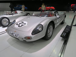 Porsche Museum; anklicken zum Vergr&ouml;&szlig;ern