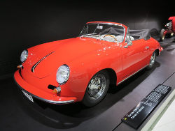 Porsche Museum; anklicken zum Vergr&ouml;&szlig;ern