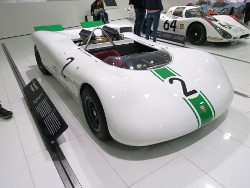 Porsche Museum; anklicken zum Vergr&ouml;&szlig;ern