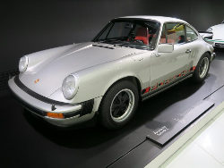 Porsche Museum; anklicken zum Vergr&ouml;&szlig;ern
