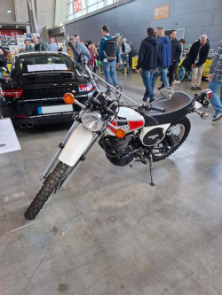 Oldtimer-Motorrad; anklicken zum Vergr&ouml;&szlig;ern