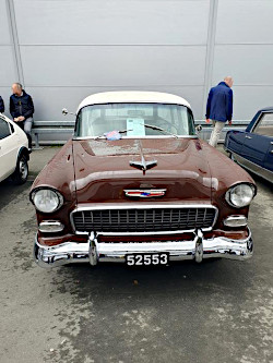 Oldtimer auf der Techno Classica 2023; anklicken zum Vergr&ouml;&szlig;ern