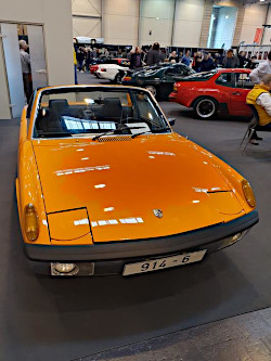 Oldtimer auf der Techno Classica 2023; anklicken zum Vergr&ouml;&szlig;ern