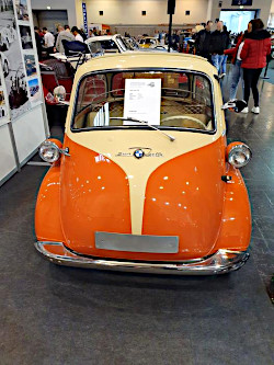 Oldtimer auf der Techno Classica 2023; anklicken zum Vergr&ouml;&szlig;ern